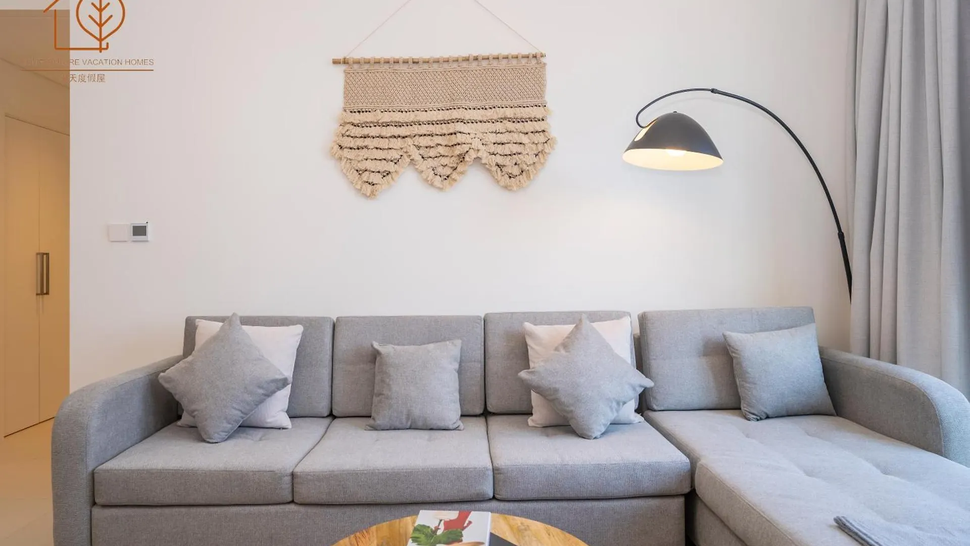 Family Apartment With Burj Views At Top Floor 175Bc-3 Dubai
