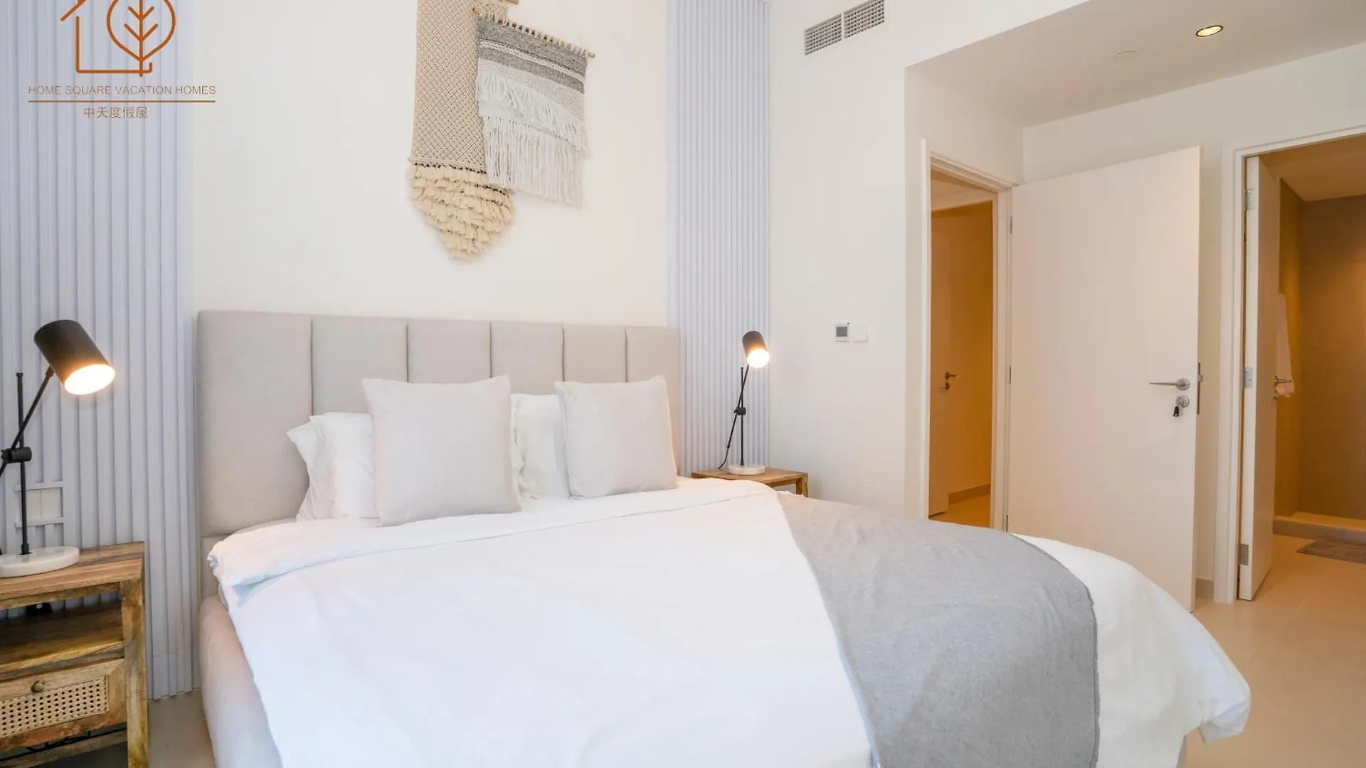 Family Apartment With Burj Views At Top Floor 175Bc-3 Dubai 0*,  United Arab Emirates